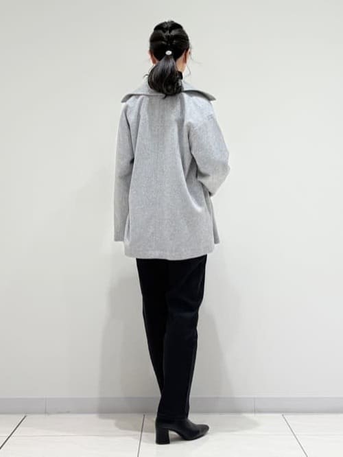 kayoさんの「INDIVI｜【軽やか／ゆったり】ウール混ショートトレンチコート」を使ったコーディネート