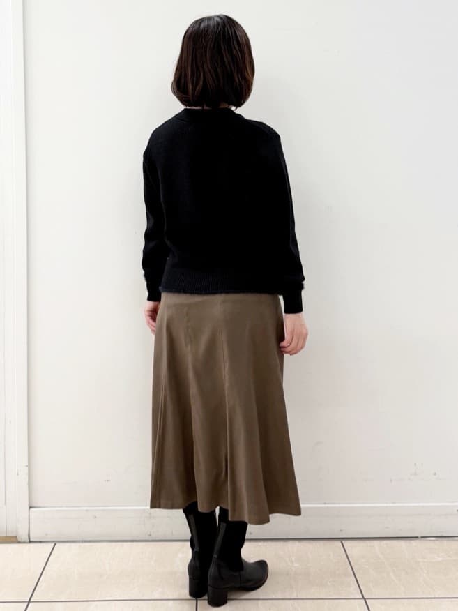 KIKIさんの「Reflect｜【ほんのりラメ感◎】ケーブル柄ニット」を使ったコーディネート