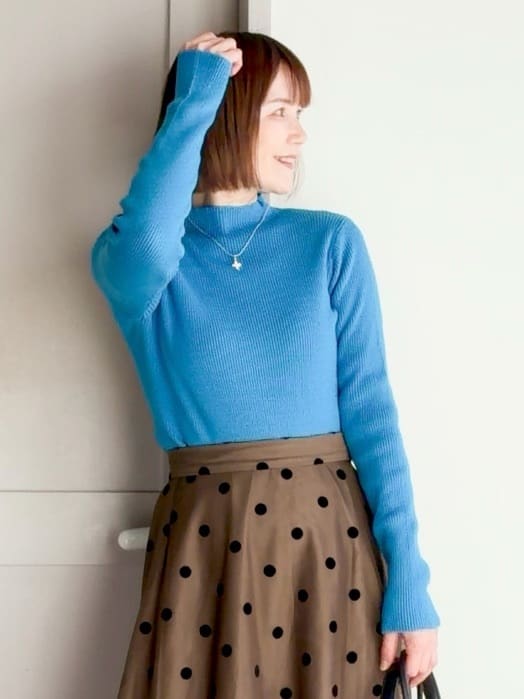 yamakoさんの「grove｜甘さを抑えて、品よく華やぐ　メッシュフロッキードットスカート」を使ったコーディネート