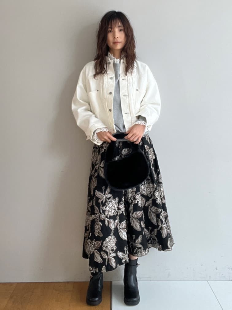misaさんの「DRESSTERIOR｜【ウォッシャブル】バンドカラー ホワイトＧジャン」を使ったコーディネート