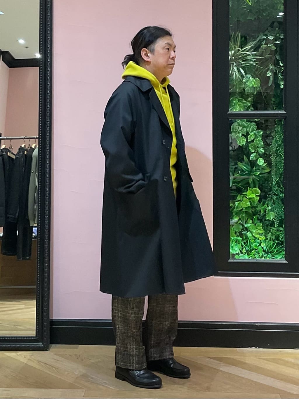 Nagaseさんの「DRESSTERIOR｜◆カシミヤブレンドフードニット」を使ったコーディネート