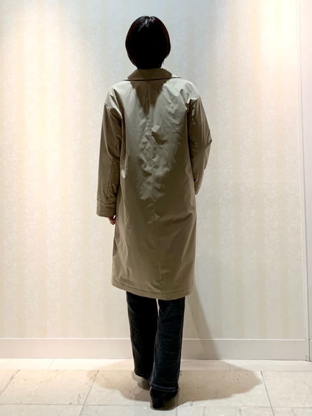 hikaruさんの「INDIVI｜【超軽量／蓄熱】ライトパフチェスターコート」を使ったコーディネート