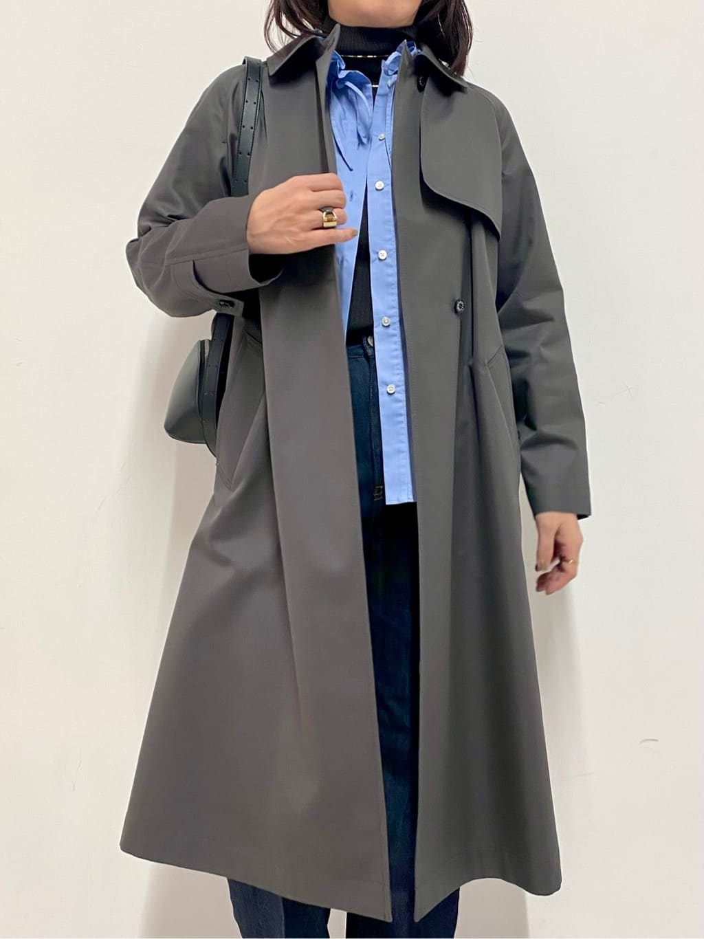 Sawaguchiさんの「DRESSTERIOR｜【ウォッシャブル/美シルエット】ライト トレンチコート」を使ったコーディネート