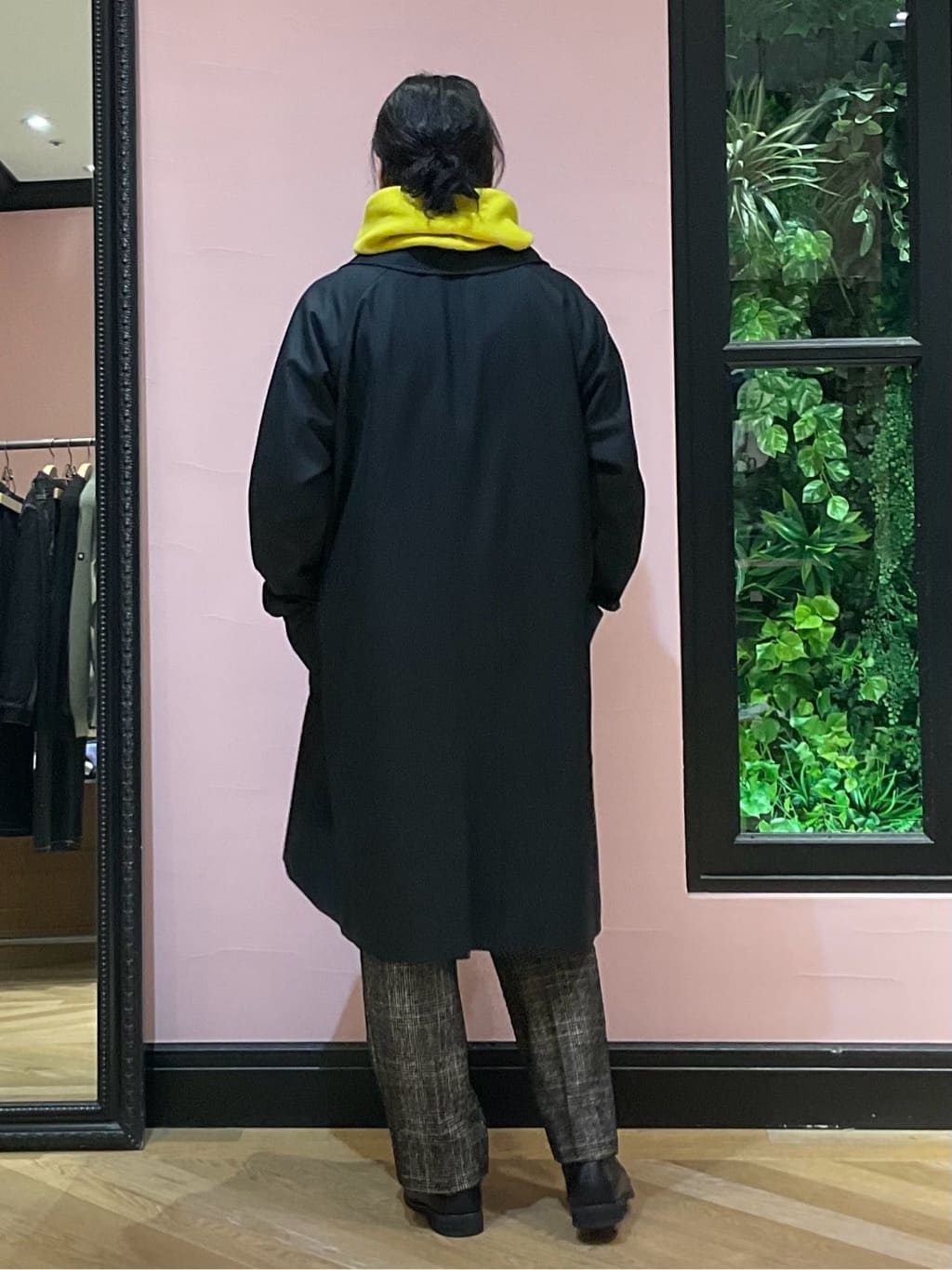 Nagaseさんの「DRESSTERIOR｜◆カシミヤブレンドフードニット」を使ったコーディネート