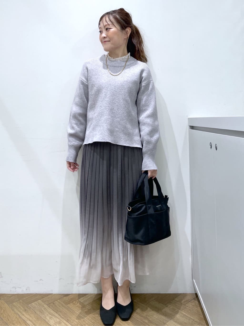 Junさんの「index｜フリルハイネックレーストップス【洗濯機OK】」を使ったコーディネート