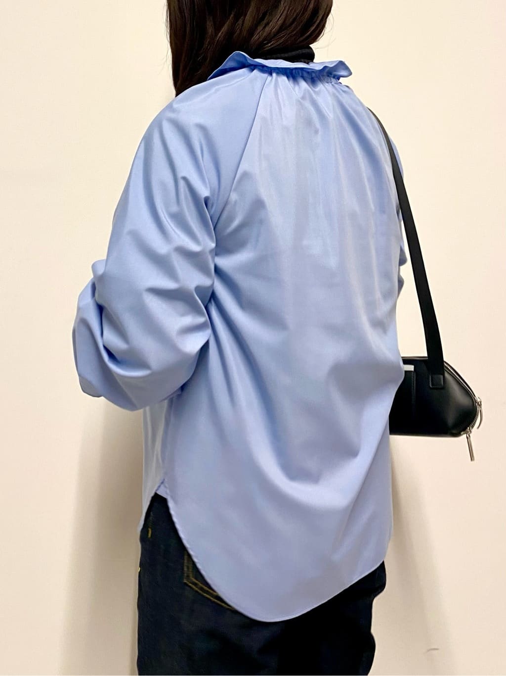 Sawaguchiさんの「DRESSTERIOR｜シルクブレンドメリノウールリブプルオーバー」を使ったコーディネート