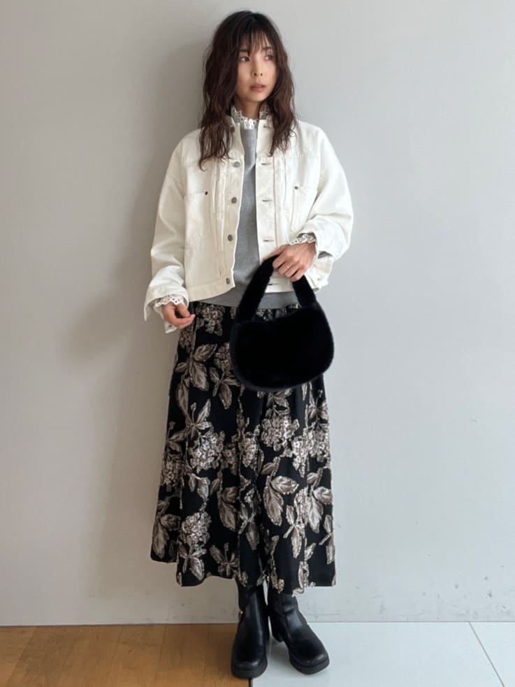 misaさんの「DRESSTERIOR｜【ウォッシャブル】バンドカラー ホワイトＧジャン」を使ったコーディネート