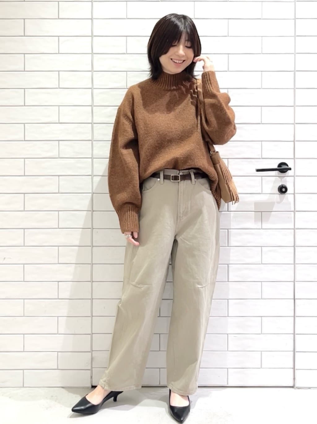 しおりさんの「OPAQUE.CLIP｜ふわふわハイネックニット【洗濯機OK】」を使ったコーディネート