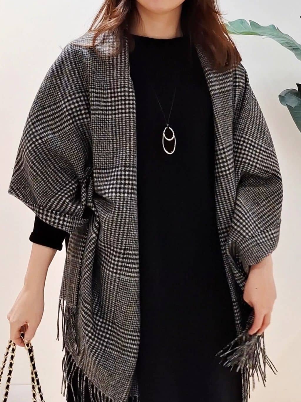 YuKaRiさんの「UNTITLED｜【ロング丈/ゆったりシルエット】テントライン ニットワンピース」を使ったコーディネート