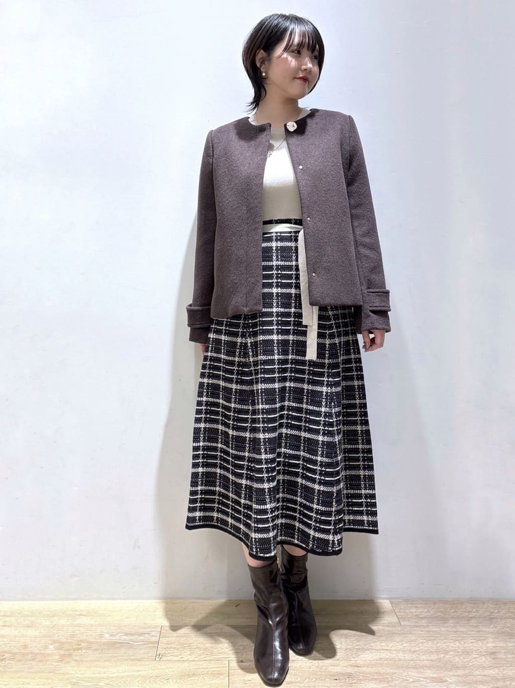 mizukiさんの「index｜チェックラメジャカードニットワンピース」を使ったコーディネート