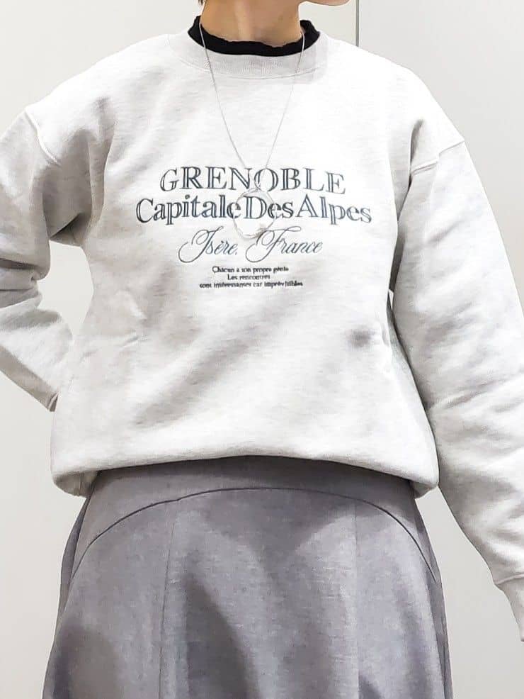 やまちゃんさんの「grove｜カシミヤタッチ無地マフラー」を使ったコーディネート