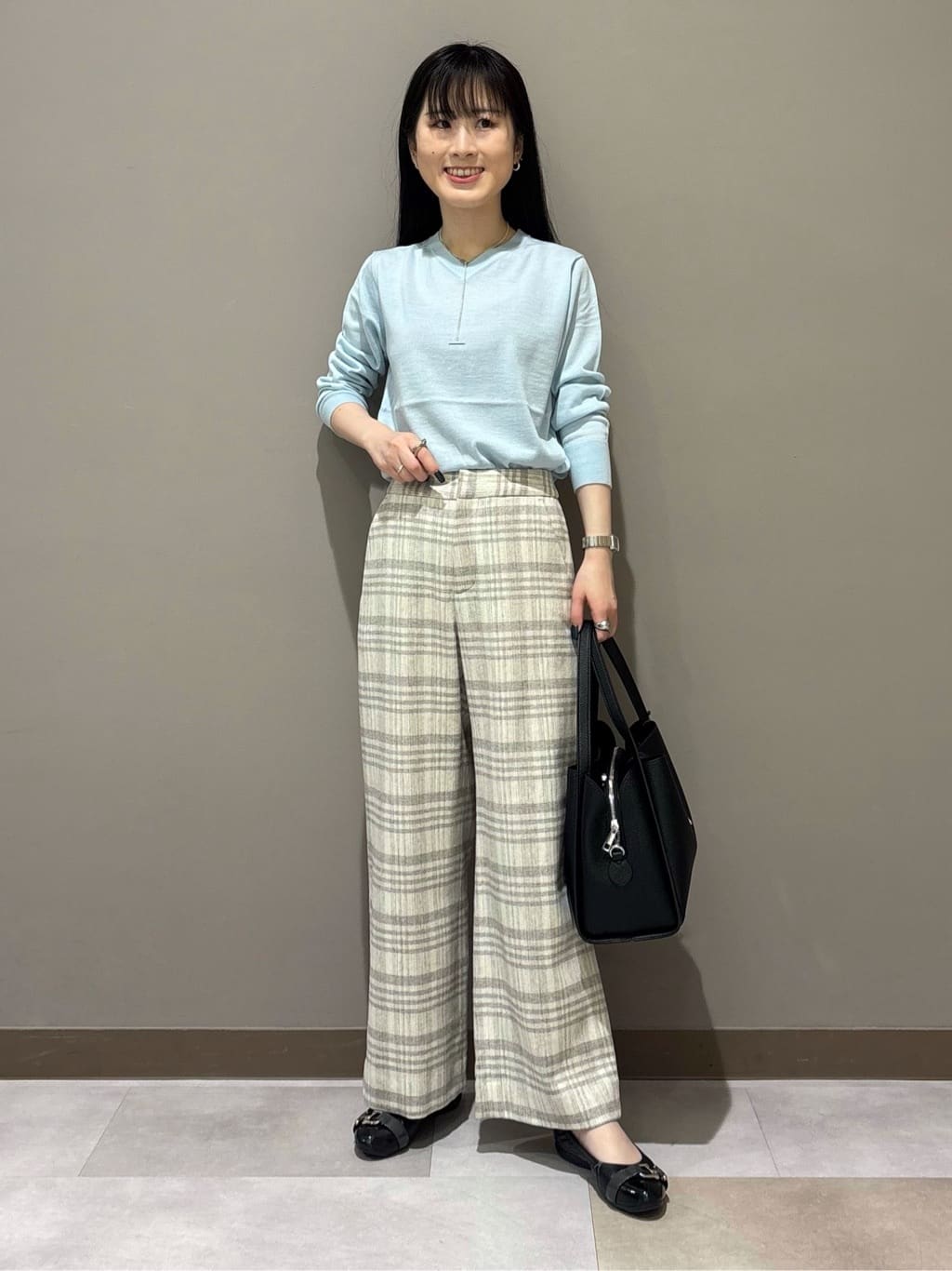 KEIKOさんの「INDIVI｜【洗える】ハイゲージニットカーディガン」を使ったコーディネート