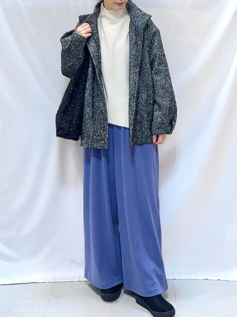 𝐇𝐢𝐫𝐨𝐦𝐢さんの「SHOO･LA･RUE｜【着丈選べる/きっと虜になる】あったかもちもち ワイドパンツ」を使ったコーディネート
