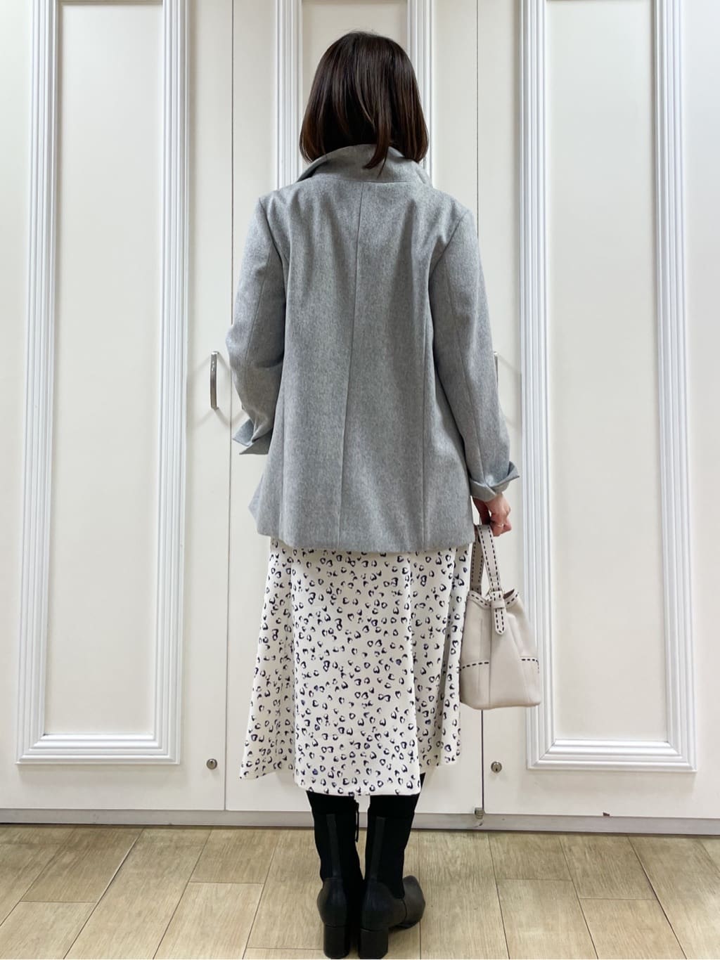 めいさんの「Reflect｜【SS-4Lサイズ／衿が顔に当たらない◎】スタンドネックミドルコート」を使ったコーディネート