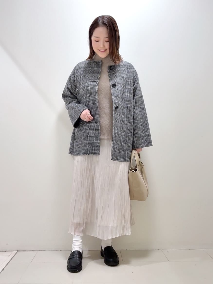 YUIさんの「UNTITLED｜【ミディ丈/軽やか】セミラグランリバー コート」を使ったコーディネート