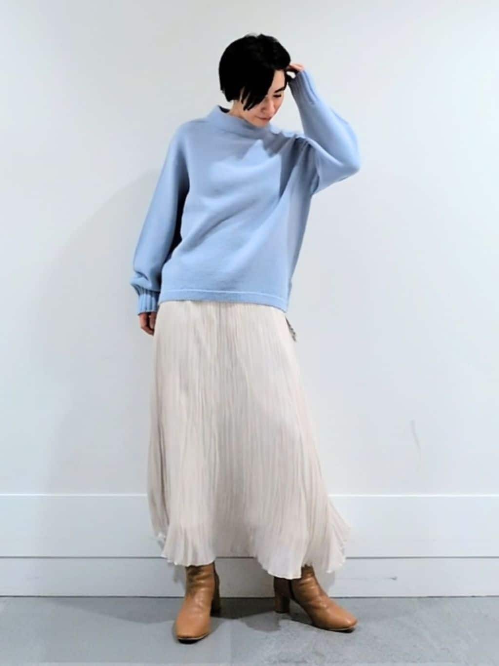 ミズタさんの「UNTITLED｜【洗える】スポンディッシュ ボトルネックニット」を使ったコーディネート