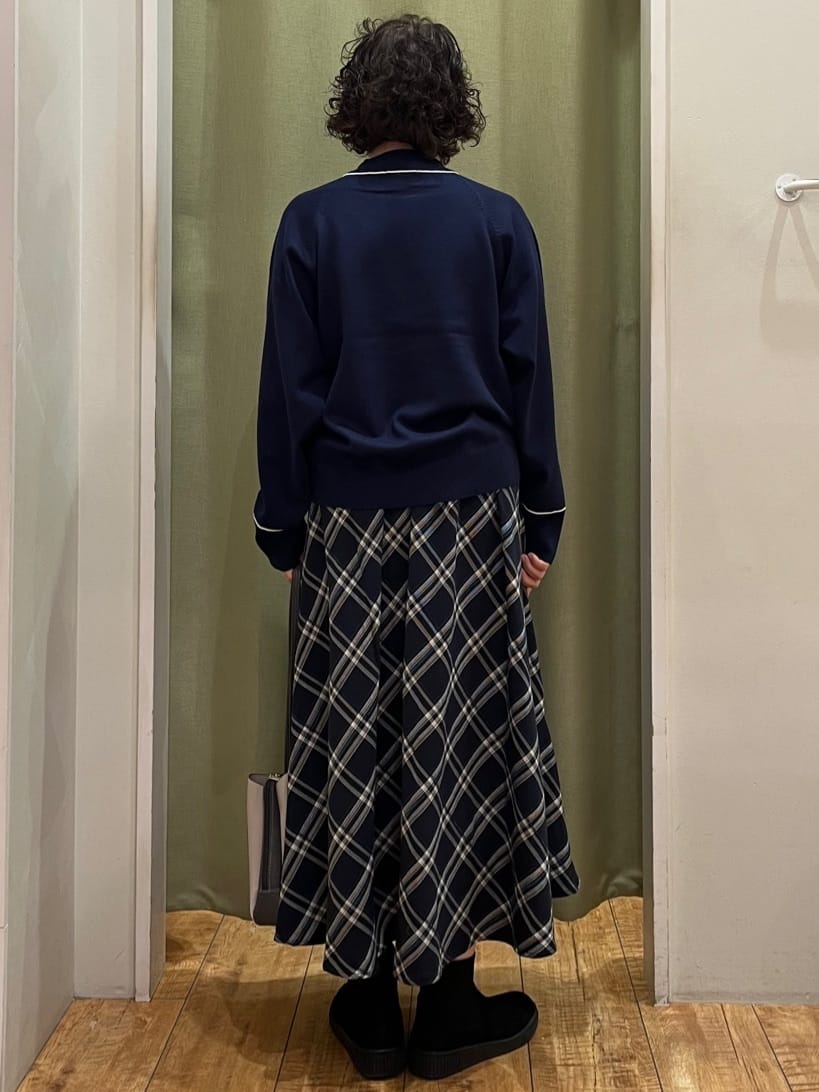 ☆ほしさんの「SHOO･LA･RUE｜【S-LL】立体感が際立つ モールチェックフレアスカート」を使ったコーディネート