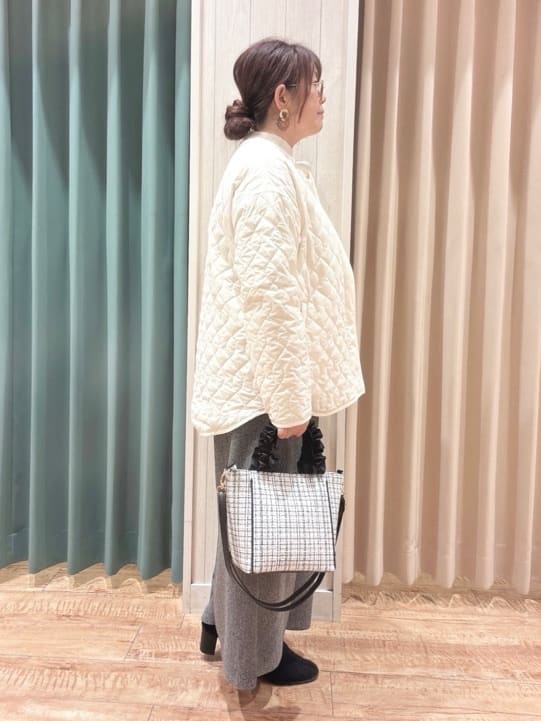 タガさんの「SHOO･LA･RUE｜【高レビュー】ウエストゴムで穿きやすい　ガウチョパンツ」を使ったコーディネート