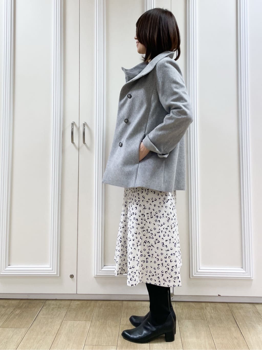 めいさんの「Reflect｜【SS-4Lサイズ／衿が顔に当たらない◎】スタンドネックミドルコート」を使ったコーディネート