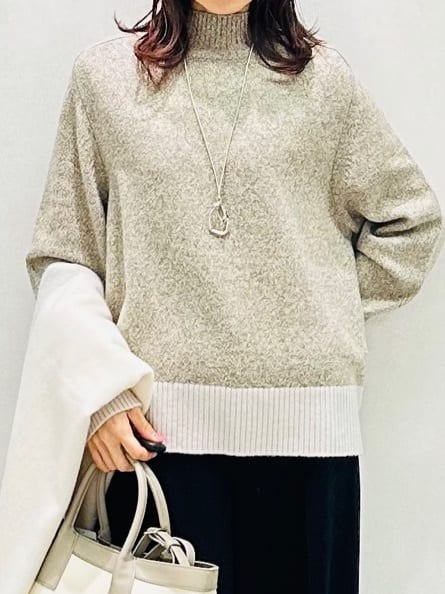 Miwaさんの「UNTITLED｜【はっ水機能/フード取り外し可】ミディダウンコート」を使ったコーディネート