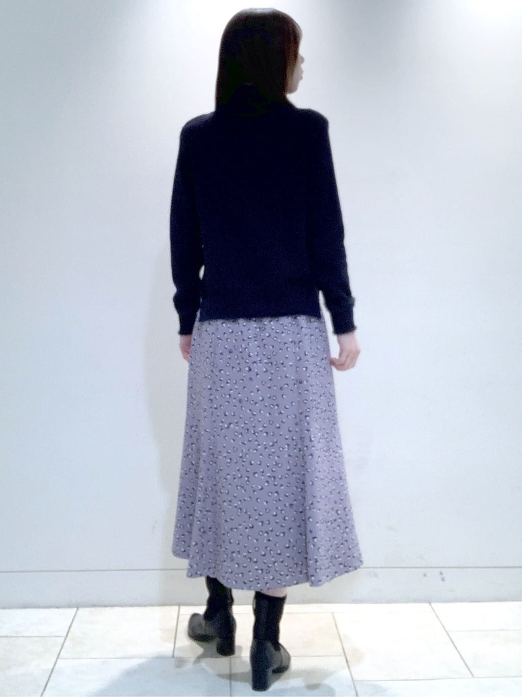 ヤマグチさんの「Reflect｜【ほんのりラメ感◎】ふわふわフェザーヤーンハイネックニット」を使ったコーディネート