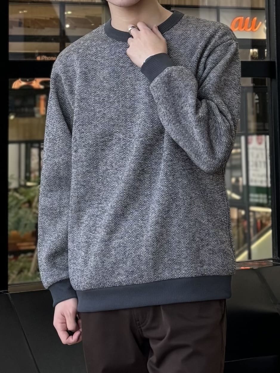 うらしーさんの「THE SHOP TK｜【裏起毛で暖かい】レトロフリーススウェット 洗濯機OK」を使ったコーディネート