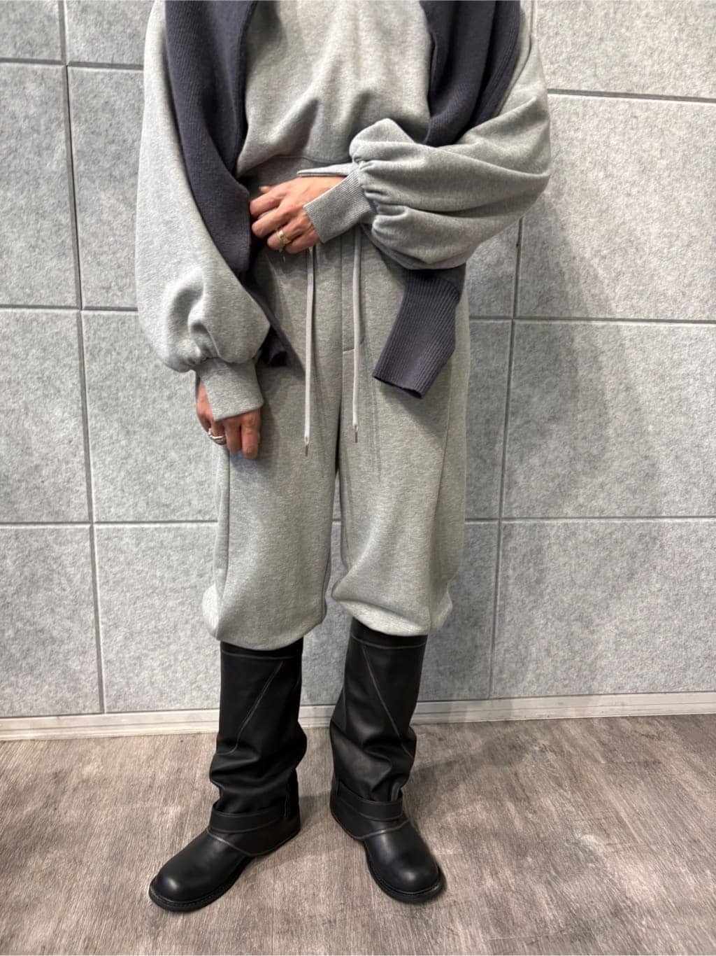 ibuさんの「CODE A｜【Re】ribbon sweat pants」を使ったコーディネート