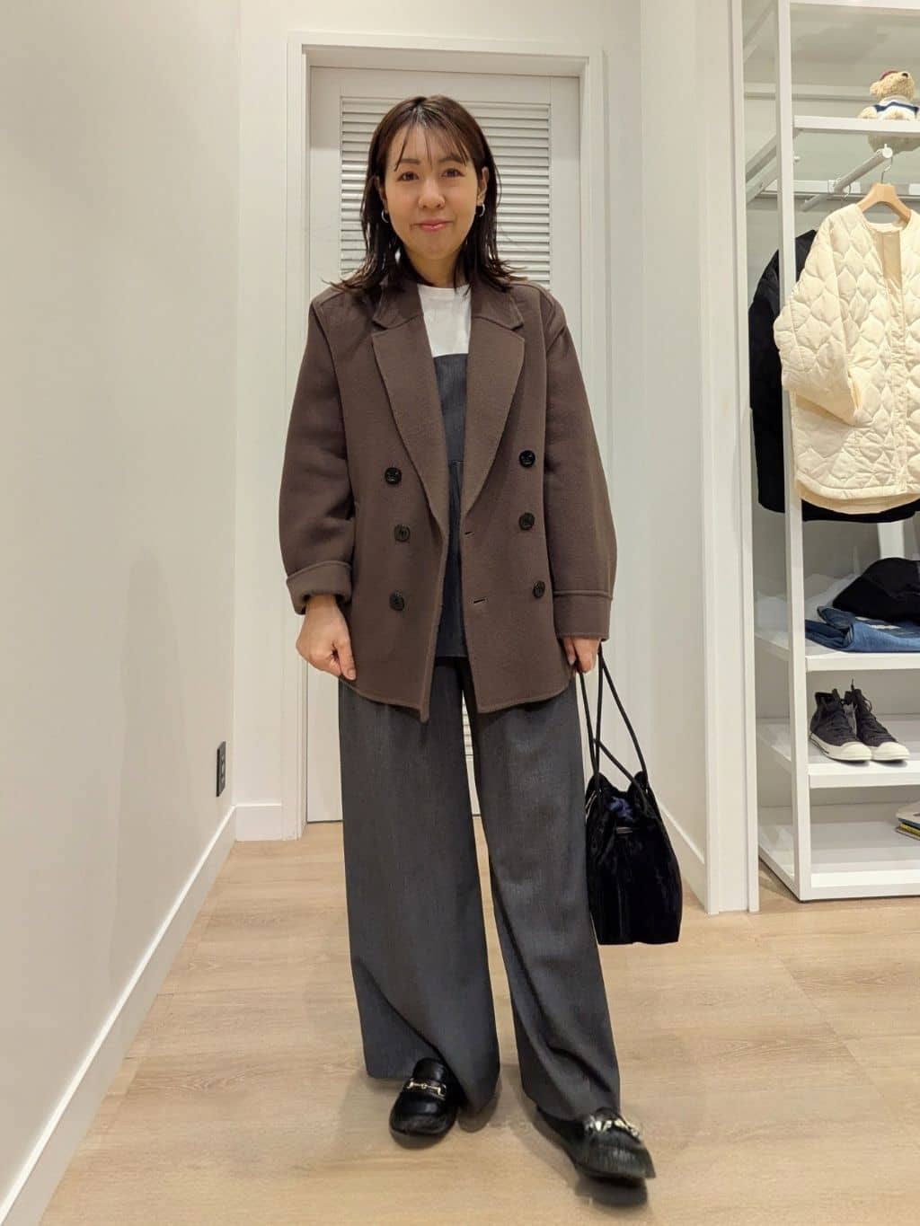 enさんの「Dessin｜【セットアップ可・洗える】ハイウエストタックパンツ」を使ったコーディネート