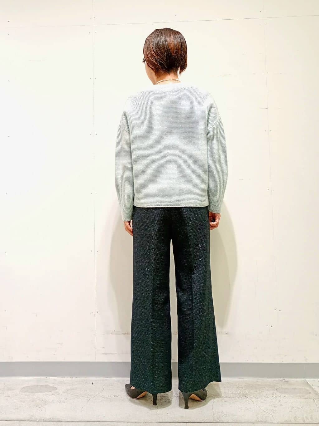 Kさんの「INDIVI｜【名品／撥水／抗菌防臭】ショート丈リサイクルダウンコート」を使ったコーディネート