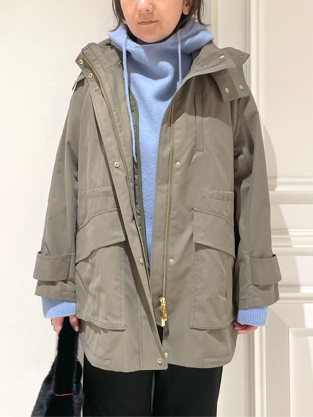 makiさんの「DRESSTERIOR｜カシミヤブレンドフードニット」を使ったコーディネート