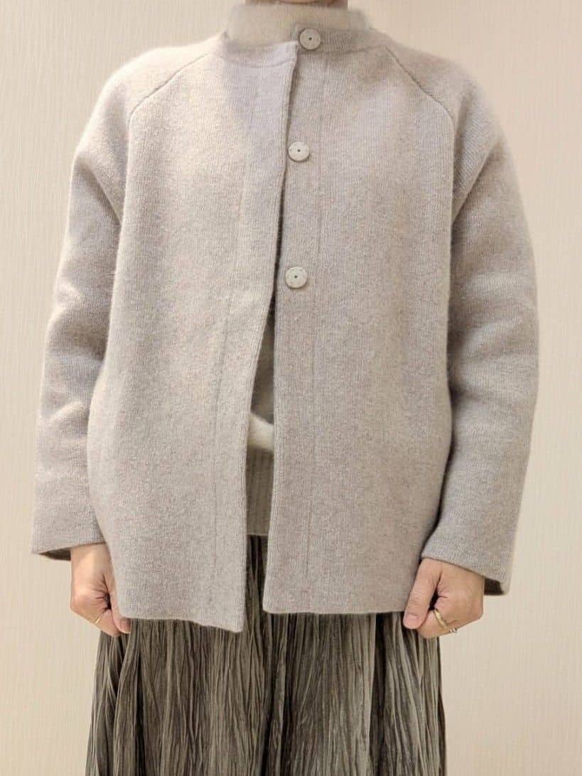 u-macoさんの「UNTITLED｜【軽アウター/ミドル丈】ウールニットコーディガン」を使ったコーディネート