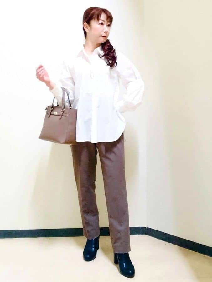花さんの「Reflect｜【単品使い◎】ニットベスト＋シャツセット」を使ったコーディネート