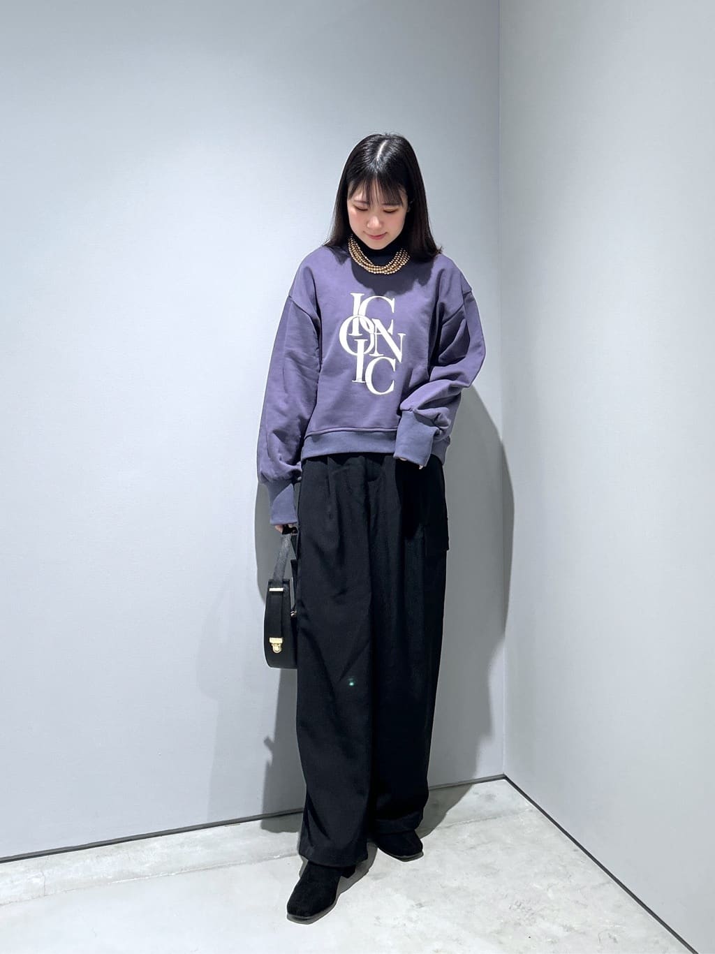 Renoさんの「INDIVI｜シグネチャータートルシアーロンT」を使ったコーディネート