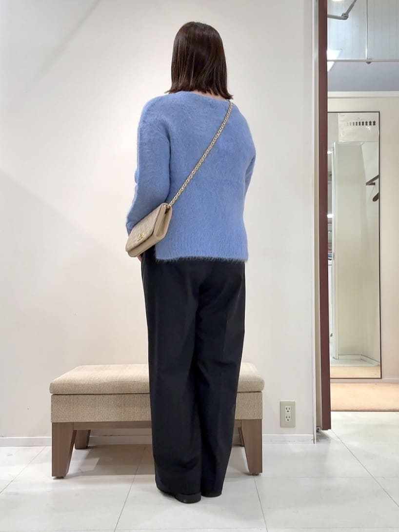 YUIさんの「UNTITLED｜【はっ水機能/フード取り外し可/防寒】ロングダウンコート」を使ったコーディネート