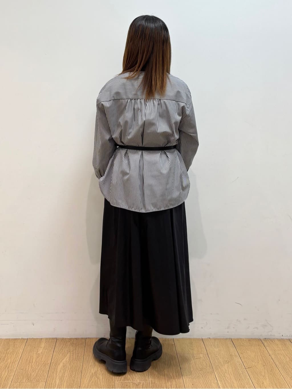 mikkoさんの「INDIVI｜【洗える】胸元タックフリル長袖ブラウス」を使ったコーディネート