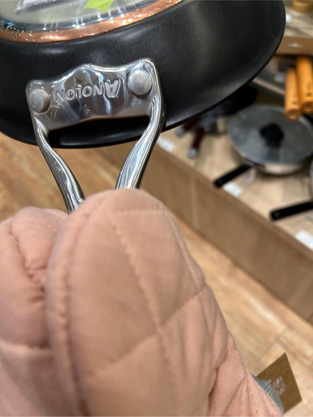 momo.さんの「212 KITCHEN STORE｜ミトン BE ＜212Kオリジナル＞」を使ったコーディネート