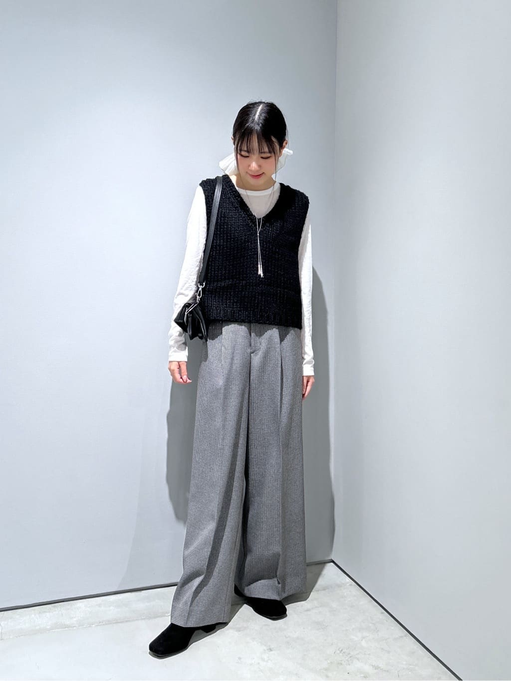 Renoさんの「INDIVI｜シグネチャーシアーロンT」を使ったコーディネート