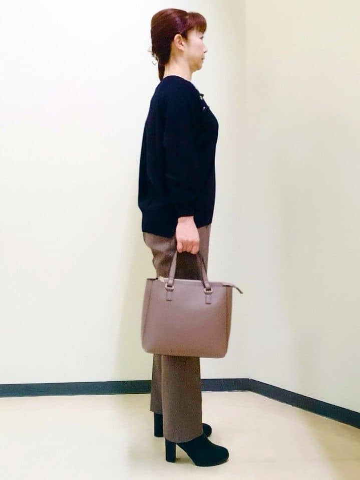 花さんの「Reflect｜【ゆったり着られる◎】ラグランスリーブニット」を使ったコーディネート