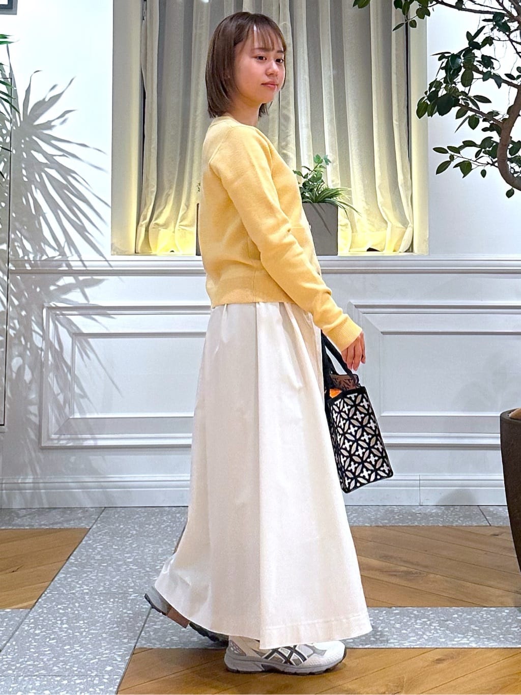 なべこさんの「DRESSTERIOR｜◆ウォッシャブルコットンカシミヤカーディガン」を使ったコーディネート
