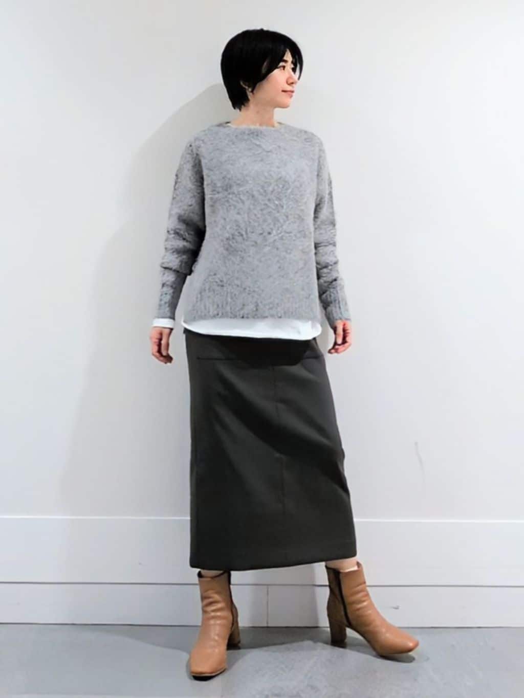 ミズタさんの「UNTITLED｜【はっ水機能/フード取り外し可/防寒】ロングダウンコート」を使ったコーディネート