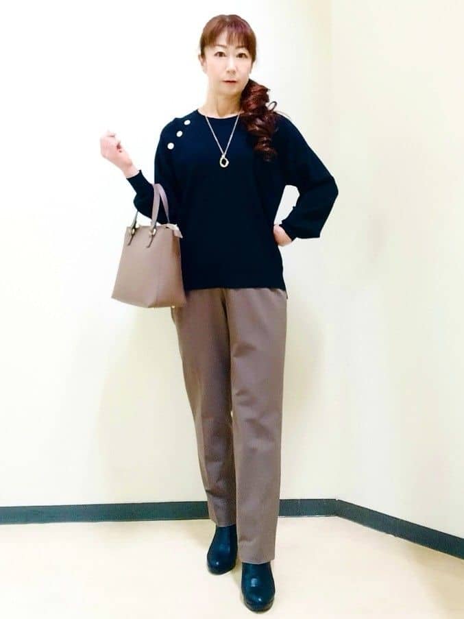 花さんの「Reflect｜【ゆったり着られる◎】ラグランスリーブニット」を使ったコーディネート