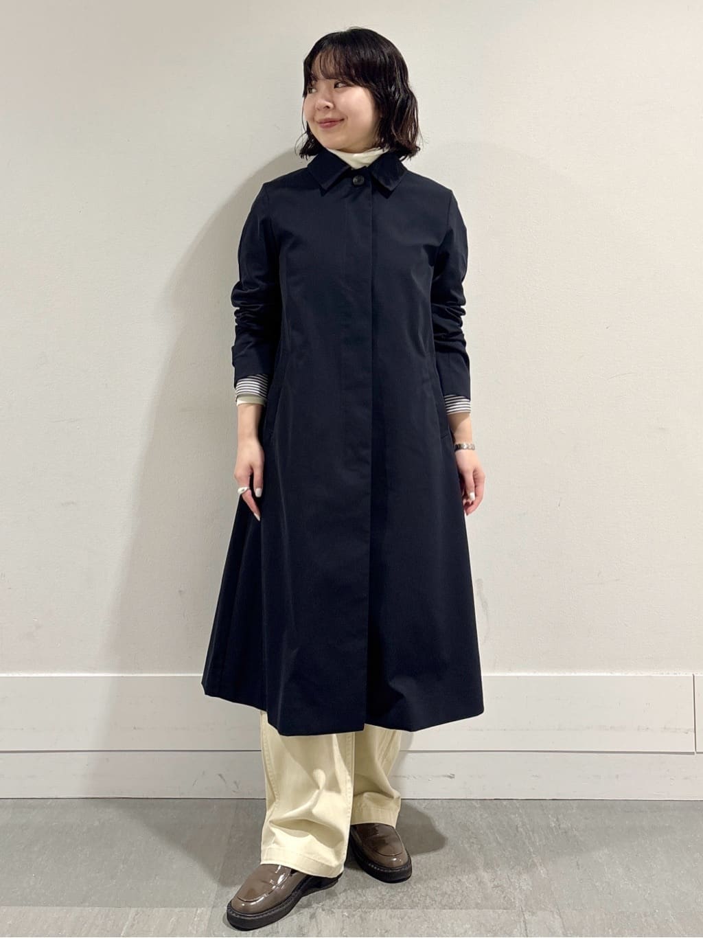 モエカさんの「UNTITLED｜◆【はっ水/洗える】タスランステンカラーコート」を使ったコーディネート