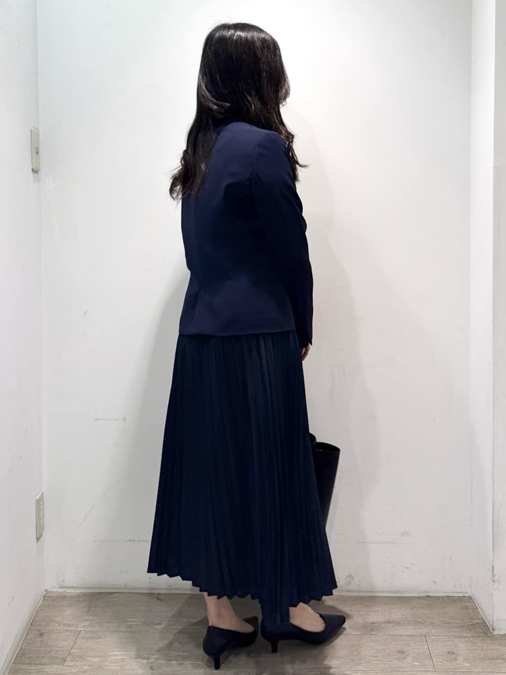 yuicciさんの「OPAQUE.CLIP｜《通勤対応》ジョーゼットプリーツワンピース【洗濯機OK】」を使ったコーディネート