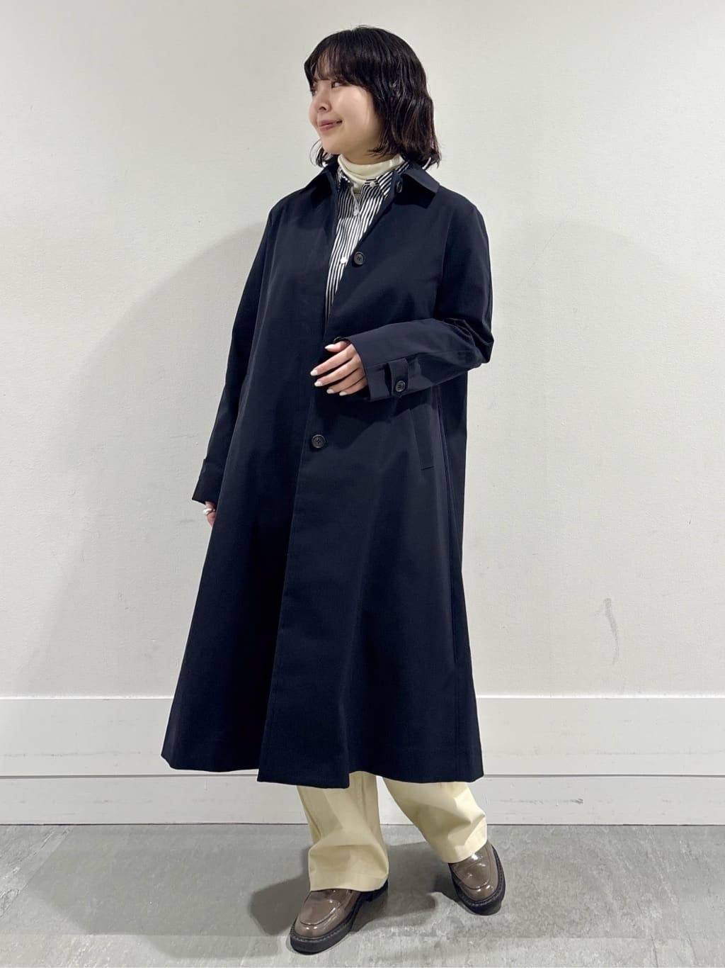モエカさんの「UNTITLED｜◆【はっ水/洗える】タスランステンカラーコート」を使ったコーディネート