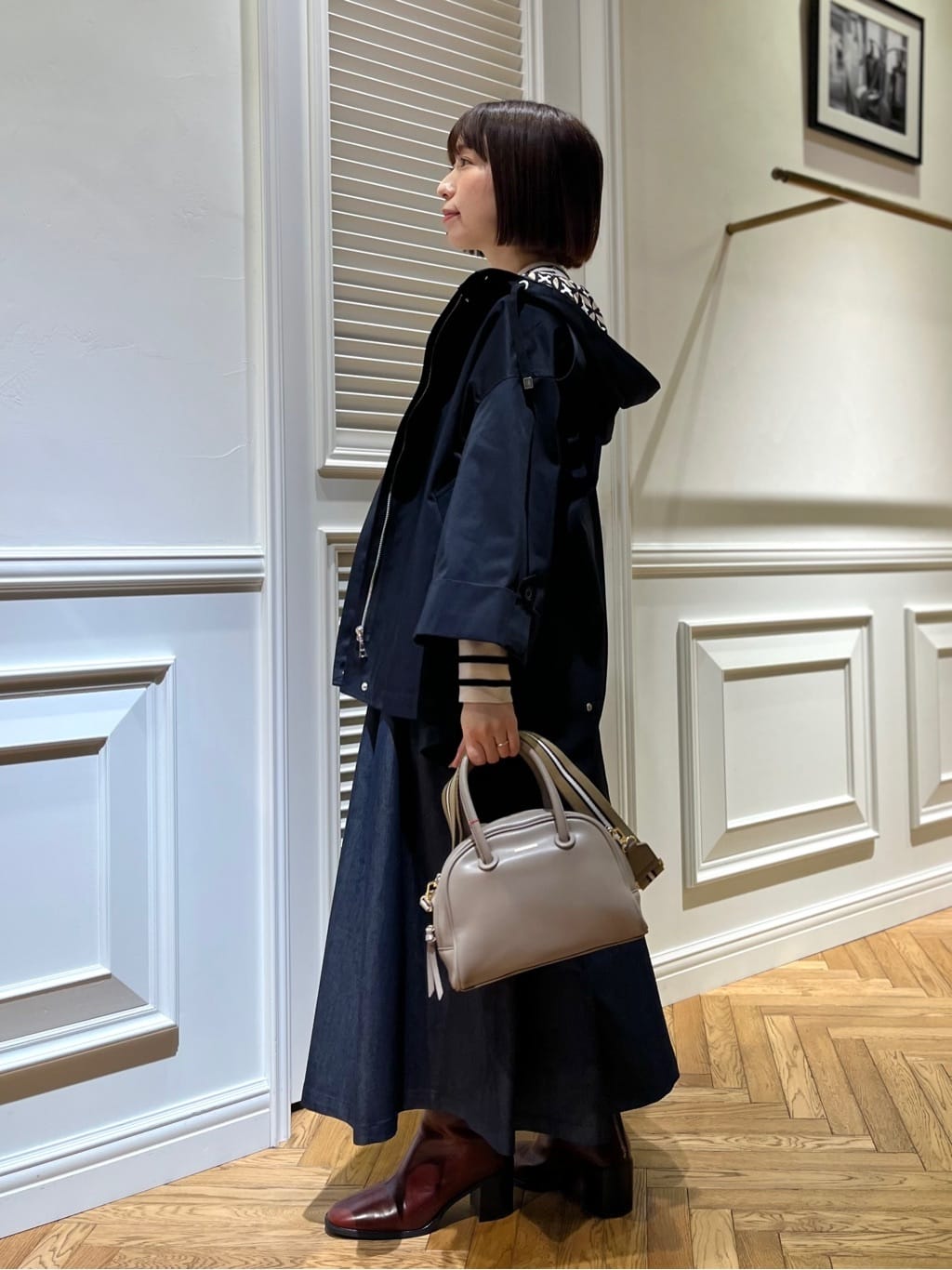 つじ まこさんの「DRESSTERIOR｜【ウォッシャブル/撥水素材】Ａライン ショートモッズコート」を使ったコーディネート