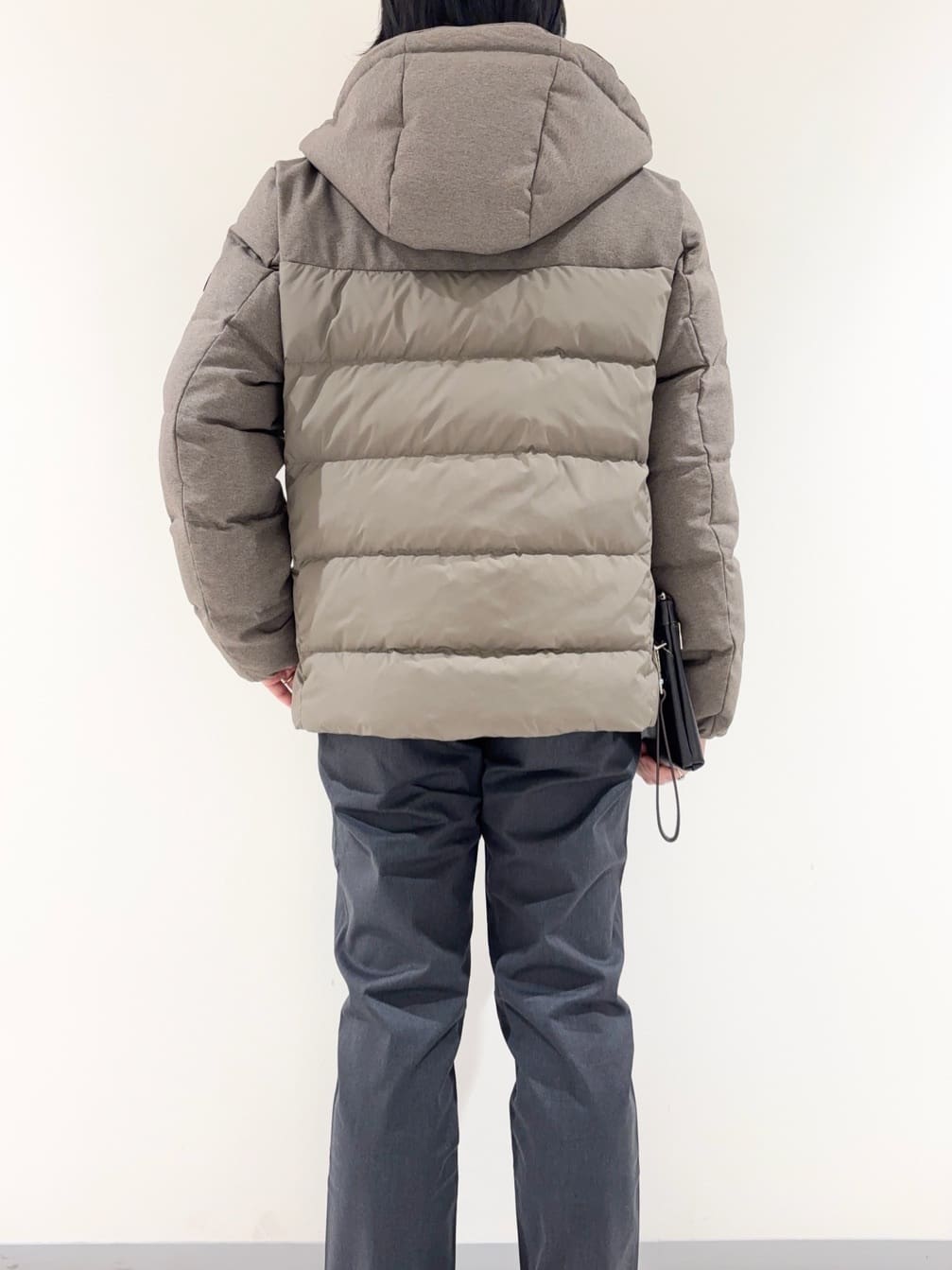 及川さんの「TAKEO KIKUCHI｜カラーコンビ ダウンブルゾン」を使ったコーディネート