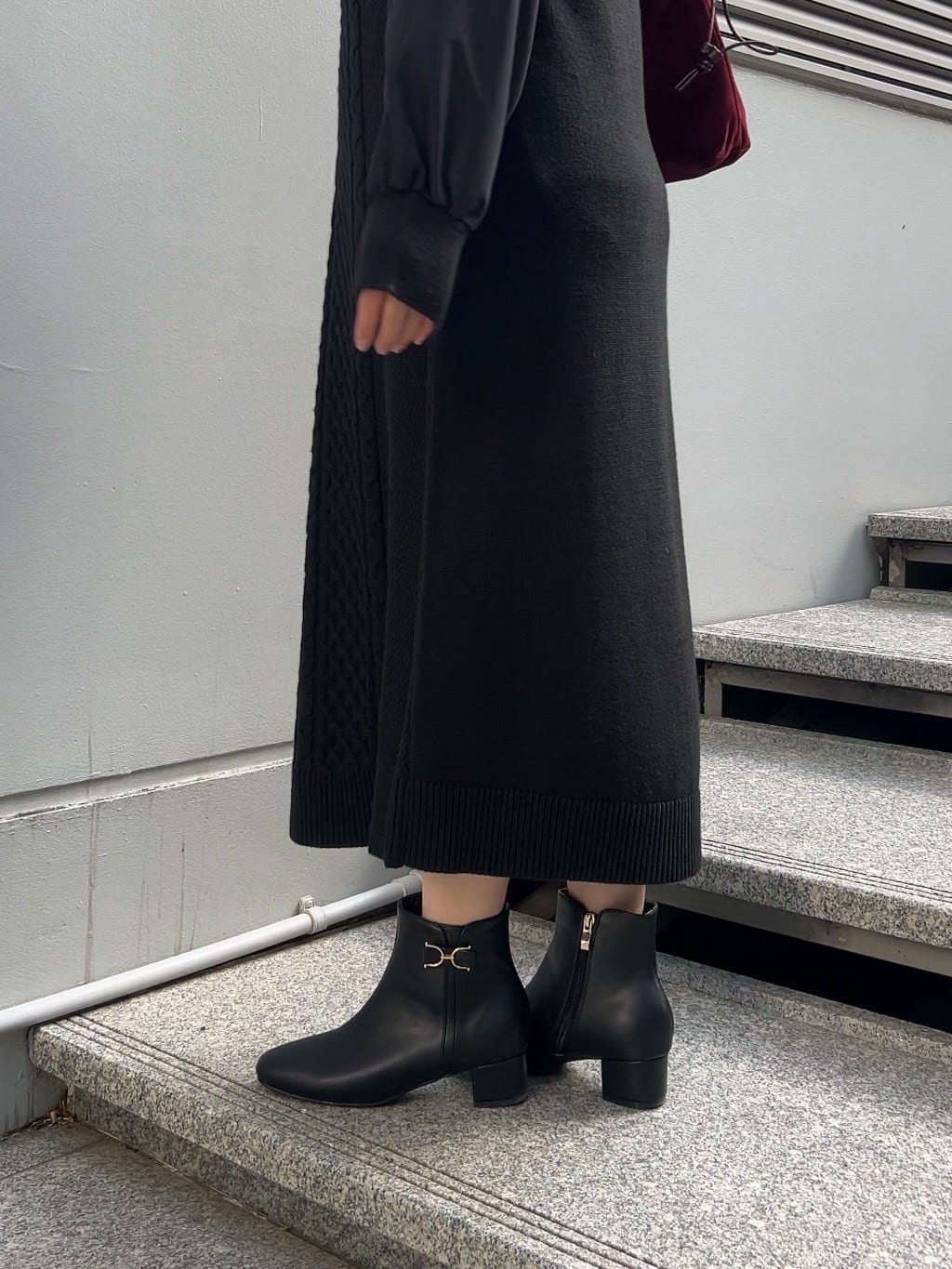 ちびゆきさんの「grove｜一枚で華やぐ、袖布帛ケーブルニットワンピース」を使ったコーディネート