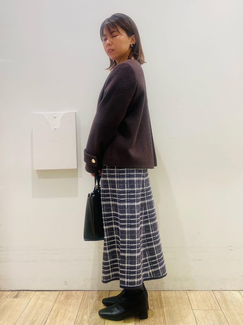 YUKOさんの「index｜ノーカラーショートコート」を使ったコーディネート