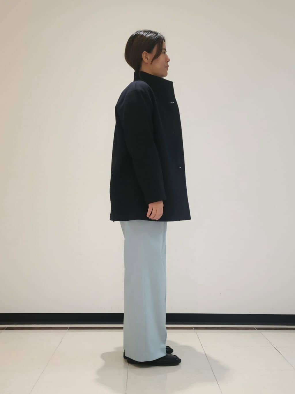 eriさんの「INDIVI｜【日本製／ミドル丈】スタンドカラーミドルコート」を使ったコーディネート