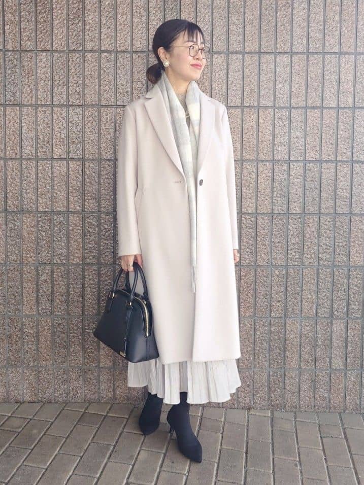 MUTSUKOさんの「UNTITLED｜【スタイリッシュ／オンオフ兼用】ウールチェスターコート」を使ったコーディネート